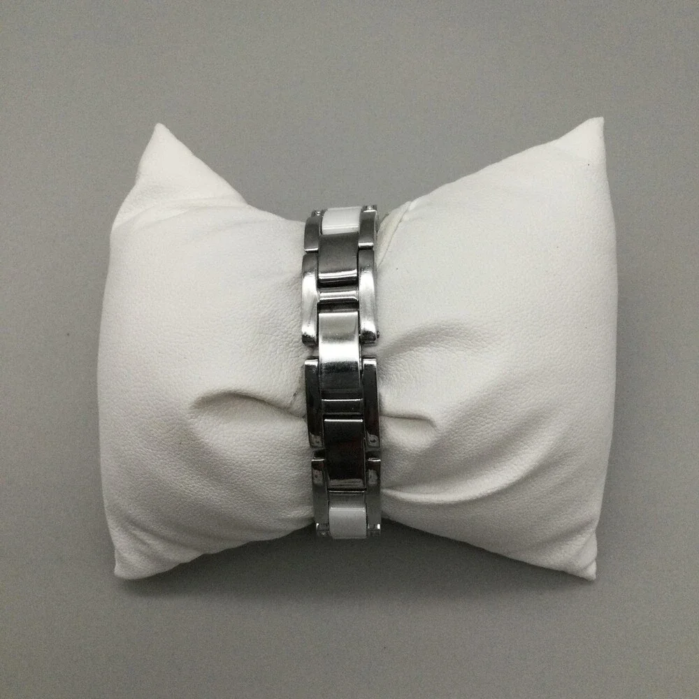 Armitron Now Womens Watch 24mm White Ceramic Bracelet Crystals New Battery 6
